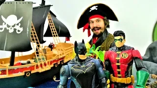 Супергерои и Пираты - Бэтмен и Робин в ловушке Бэйна!