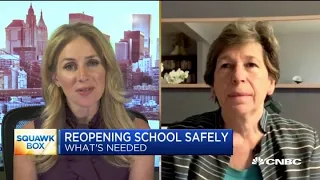 American Federation of Teachers president on NYC delaying public school opening