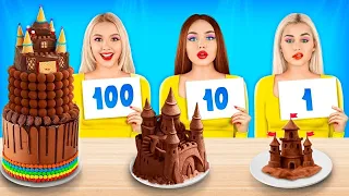 100 couches de chocolat | Guerre avec des sucreries et des snacks ! Bataille épique par RATATA BOOM