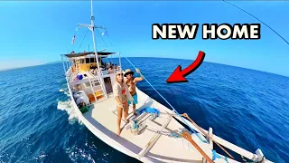 4 days on a boat! Waking up to swim with whale sharks | Sailing Trip Lombok - Komodo | Indonesia