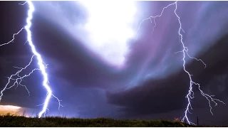 Nebraska Tornadic Supercell & Lightning Timelapse