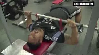 All Blacks gym session - Banded Bench Presses