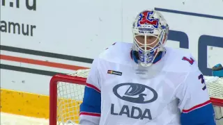 Ilya Ezhov acrobatic glove save