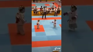 可爱空手道小子             Cute Karate Kids