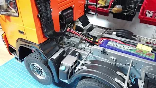 RC4WD 8x8 Armageddon Dump truck(1)