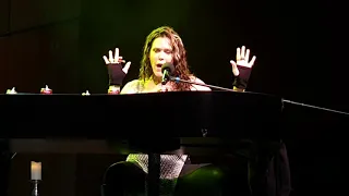 Beth Hart - Bang Bang Boom Boom (Reggae version) (12.12.2022, Stuttgart, Liederhalle)