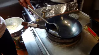 Mandarin Quick Tip - How do I season my wok?