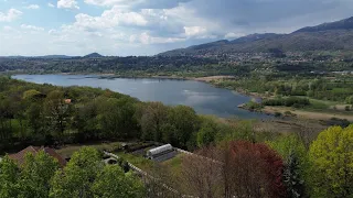 Villa singola con parco e piscina in vendita a Monguzzo