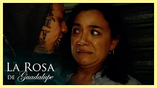 Dafne es extorsionada por la banda de la colonia | La Rosa de Guadalupe 1/4 | El amor es más fuerte