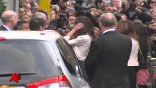 Raw Video: Kate Middleton Arrives at Hotel
