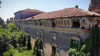 Abandoned Italian Renaissance Palace of the Royal Family Donelly *Everything Left Behind*