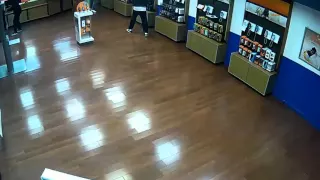 Spring Mobile Robbery video 1