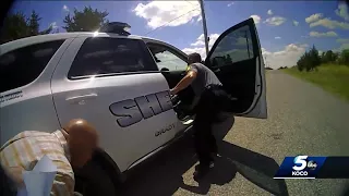 Body cameras capture moments women opened fire on Grady County deputies, bystander