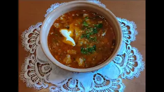 Рассольник с перловкой и солеными огурцами