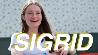 Sigrid forteller om historien bak Don't Kill My Vibe // Topplista - Powered by Telia