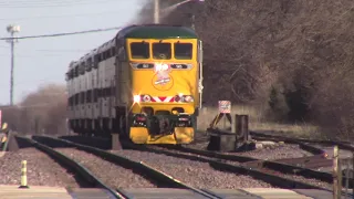 Railfanning at the Crystal Lake Metra Station 4/21/22 + Metra F59PHI 90