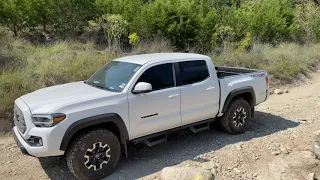 Toyota Tacoma Off-Road 4x4 vs Ford Raptor vs Nissan Frontier 4x4 || Off-Roading