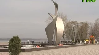 Подготовка к запуску фонтана "Самара" на Ленинградском спуске набережной р. Волга