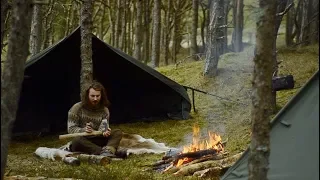 BUSHCRAFT TRIP - SWEDISH FIRETORCH, FLINT STRIKER, SLOYD, HOMEMADE AXE AND KNIFE