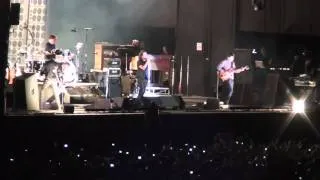 Pearl Jam santiago 2011 - [4/33] - Do the evolution [MULTICAM-720p]