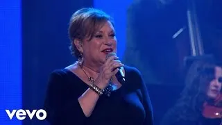 Sandi Patty - How Majestic Is Your Name (Live)