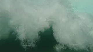 Gopro: Waves inside out