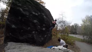 Central Park Bouldering - Worthless Boulder - Voodoo Bullshit V2