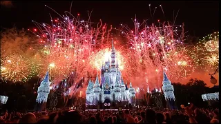 New Year's Eve 2020 Fantasy in the Sky Fireworks Magic Kingdom Walt Disney World