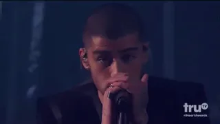 ZAYN - Dusk Till Dawn ft. Sia (Live at Grammy Awards)