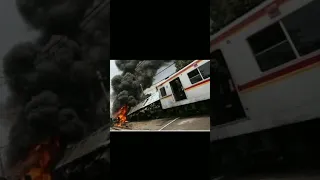 Kecelakaan kereta krl commuter line Indonesia #1