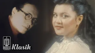 Broery Pesulima & Emillia Contessa - Bunga Anggrek (Official Lyric Video)