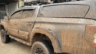 How to wash DIRTIEST 4x4 off road JEEP 🤮? #asmr #satisfying