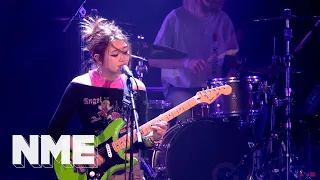 Beabadoobee performs 'She Plays Bass' at NME Awards 2020