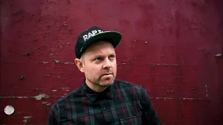 DJ Shadow - Midnight In A Perfect World (Drum & Bass Remix)