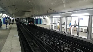 New Platform Screen Doors on Paris metro line 4