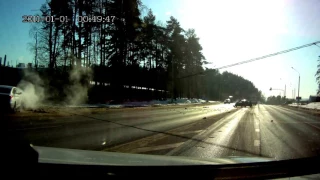 Авария 2017 год; Киевское шоссе; Упали высоковольтные провода; Есть пострадавшие
