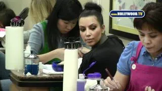 Kim Kardashian Goes to Get Her Nails Done Again