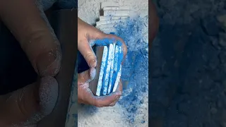 Chalk Thins w/Blue Cornstarch