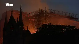 Doc Historia - NOTRE-DAME DE PARIS, L'ÉPREUVE DES SIÈCLES con subtítulos en español por TV5MONDE