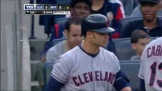 Nick Swisher Returns To Yankee Stadium In New York. Standing Ovation. June 3rd 2013. (HD)