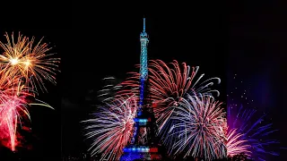 Paris Fireworks 2023 - Bastille Day fireworks 2023 - Eiffel Tower Paris France celebrations - 4K