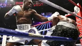 Floyd Mayweather vs Andre Berto : Floyd Outclasses Berto to finish career undefeated in 49 fights