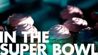 2 Broke Girls Super Bowl Promo-  BTS