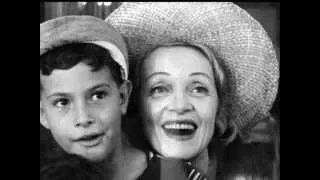 Marlene Dietrich - Es Gibt Im Leben Manchmal Momente.