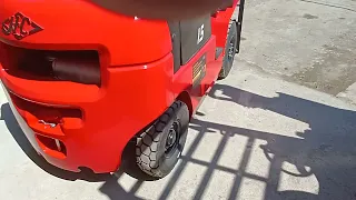 Сравнение вилочного погрузчик  HANGCHA и UN FORKLIFT