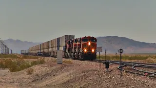 BNSF GE ES44AC 5867 Heads Up Fast Intermodal Double Stack Freight Train @ Amboy, CA (July 2020)