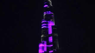 Лазерное шоу на небоскрёбе Бурдж-Халифа