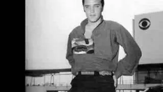 Elvis Presley - My Baby Left Me