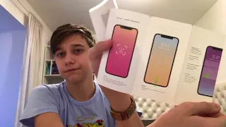 Распаковка Apple iPhone X