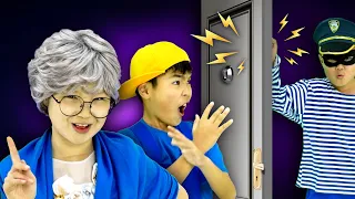 Knock Knock, Who's at the Door? - Nursery Rhymes & Kids Songs | Cherry Berry Song